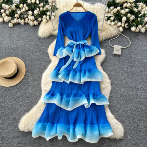Retro pleated dress for women